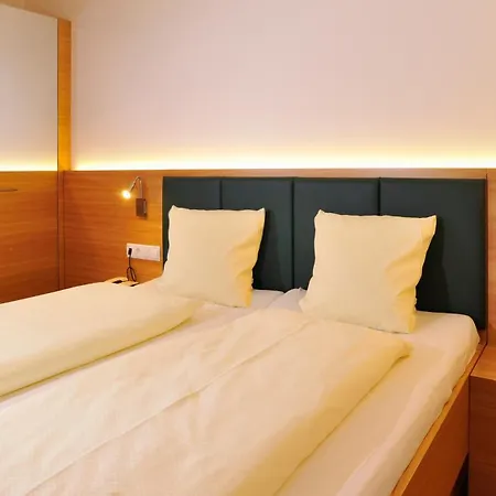 Sattlerhof Geniesserhotel & Weingut