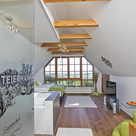 Sattlerhof Geniesserhotel & Weingut Hotel 4*