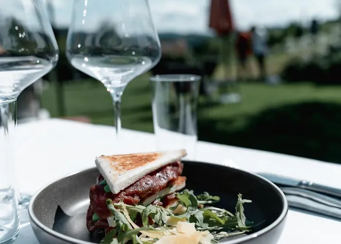 Sattlerhof Geniesserhotel & Weingut Hotel 4*