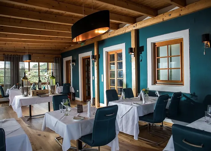 Sattlerhof Geniesserhotel & Weingut 4*